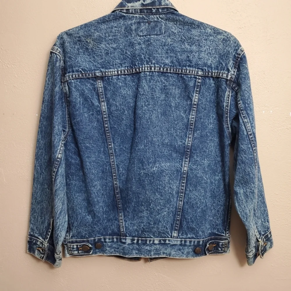 Levi's Distressed Blue Denim Jacket - Picture 4 of 4